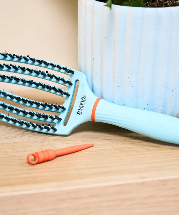 Olivia Garden Fingerbrush - Bubble Blue
